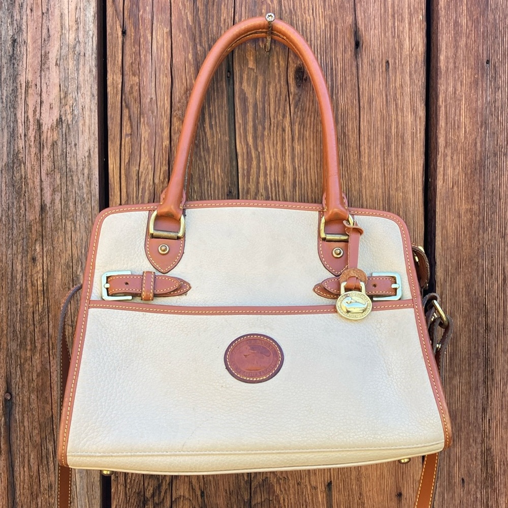 DOONEY & Burke Women's Bag cream and brown with strap vintage made in USA